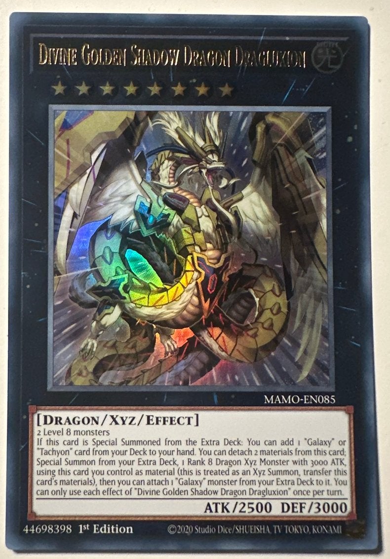 Yu-Gi-Oh! Divine Golden Shadow Dragon Dragluxion, Ophalen of Verzenden, Zo goed als nieuw, Losse kaart, Foil
