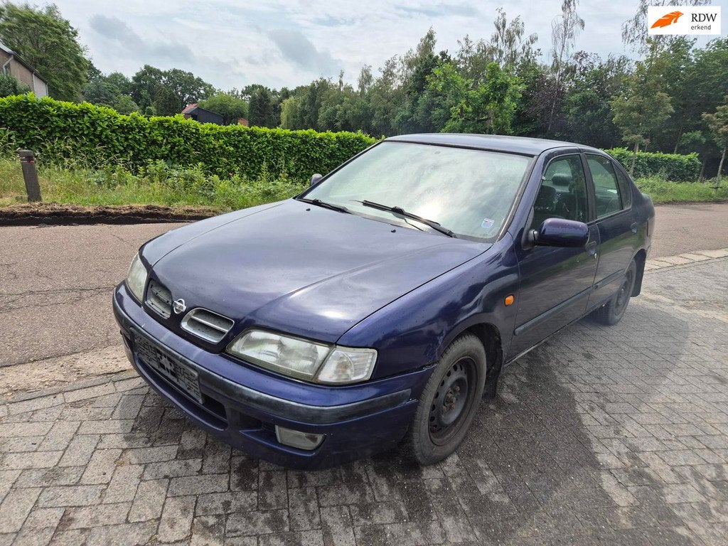Nissan Almera 1,6 AIRCO PRIMERA ALMERA MICRA TINO, Auto's, Nissan, 4 cilinders, Elektrische ramen, Bedrijf, 99 pk