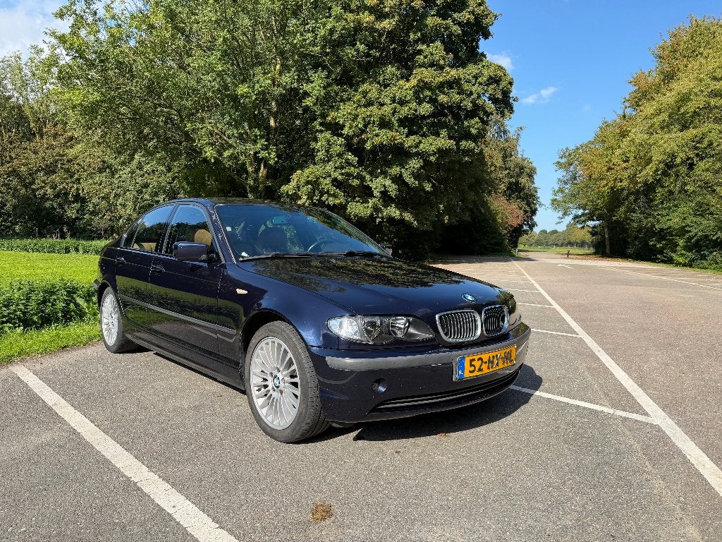 BMW 3-Serie 2.2 I E46 320i Automaat 2002 Blauw | nieuwe APK!, Auto's, Achterwielaandrijving, Beige, Blauw, 75 €/maand