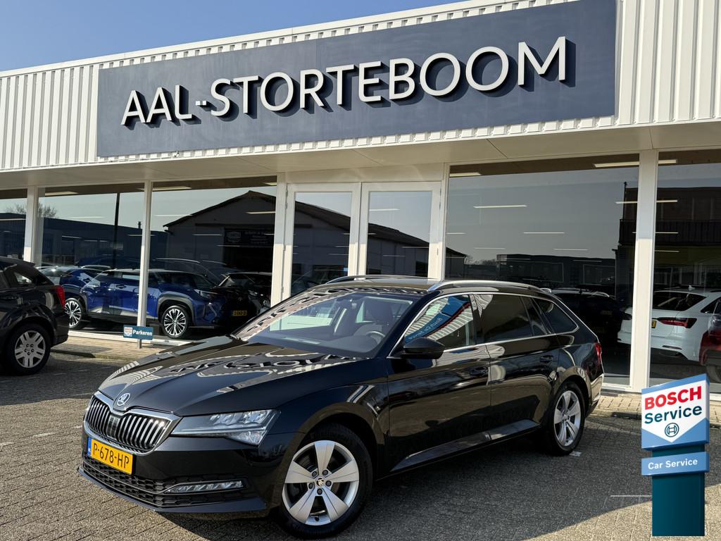 Skoda Superb Combi 1.5 TSI ACT Business Edition | Automaat |, Auto's, Skoda, Stof, 4 cilinders, 150 pk, Zwart