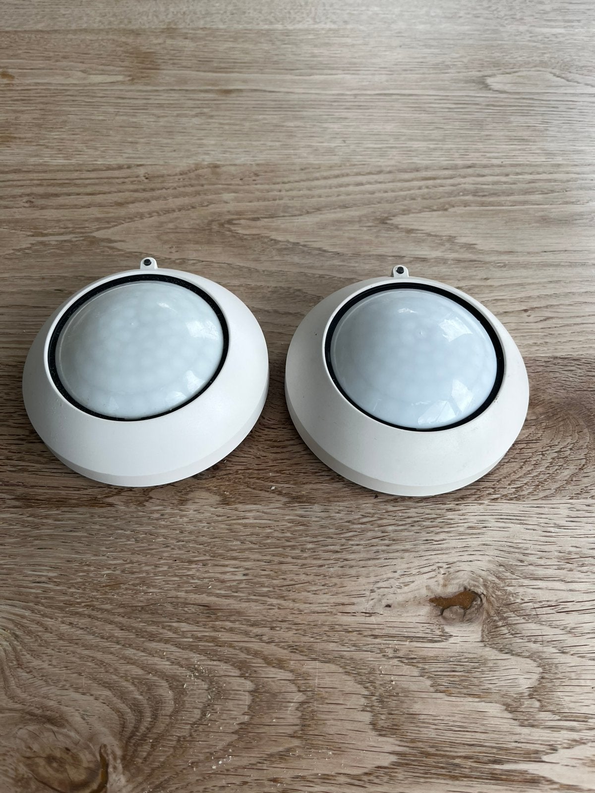 Gira en Philips bewegingsmelders (2 stuks), Ophalen of Verzenden, Gebruikt, Overige typen