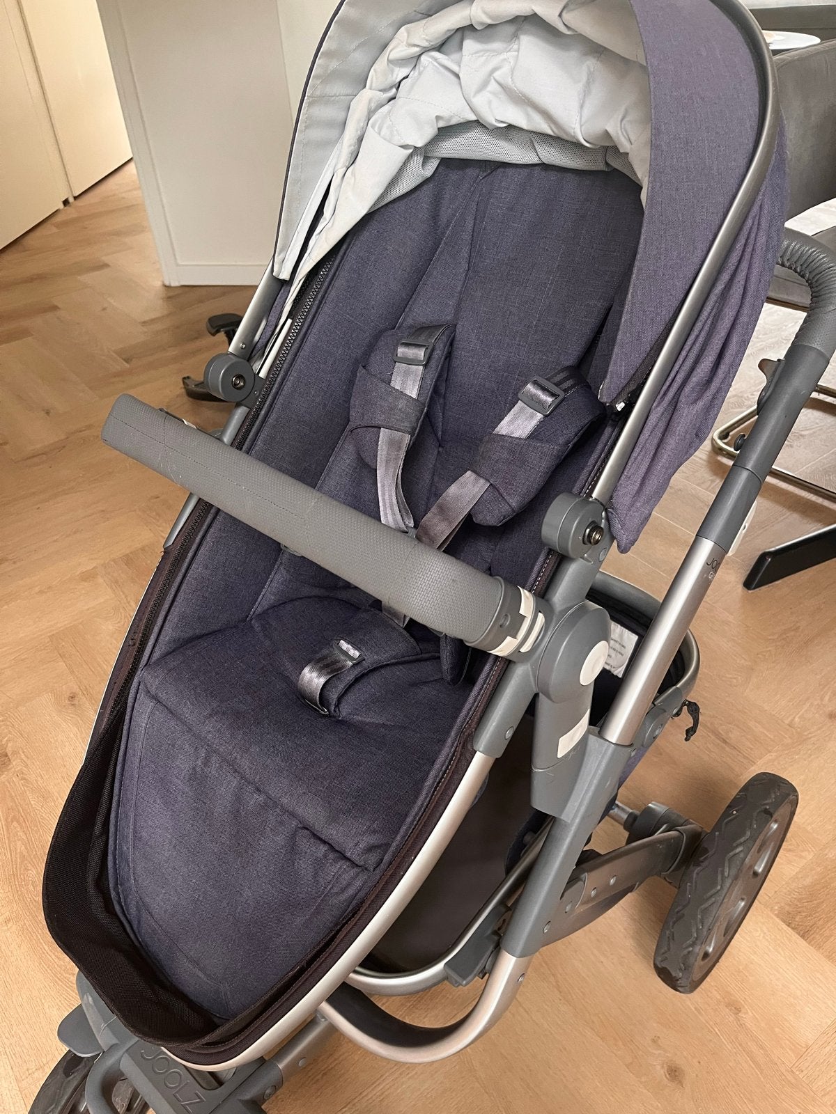Joolz Geo2 kinderwagen met accessoires, Gebruikt, Combiwagen, Met reiswieg, Ophalen