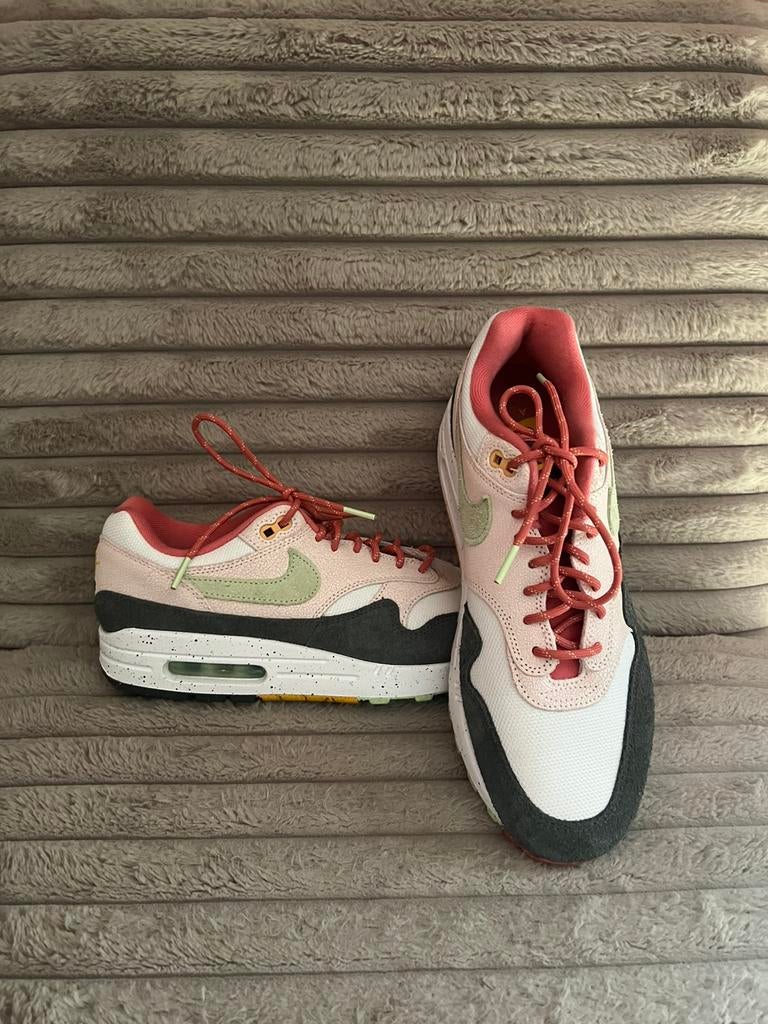 Nike Air Max 1 Easter Celebration maat 43 (1 x gedragen), Ophalen of Verzenden, Zo goed als nieuw, Dames
