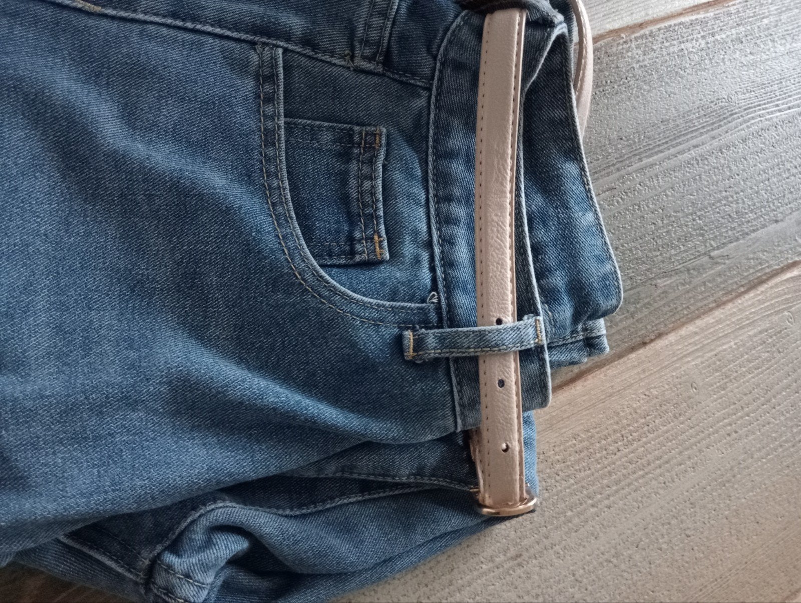 spijkerbroek hoog model maat 38, Kleding | Dames, Ophalen, Zo goed als nieuw, Blauw, W30 - W32 (confectie 38/40)