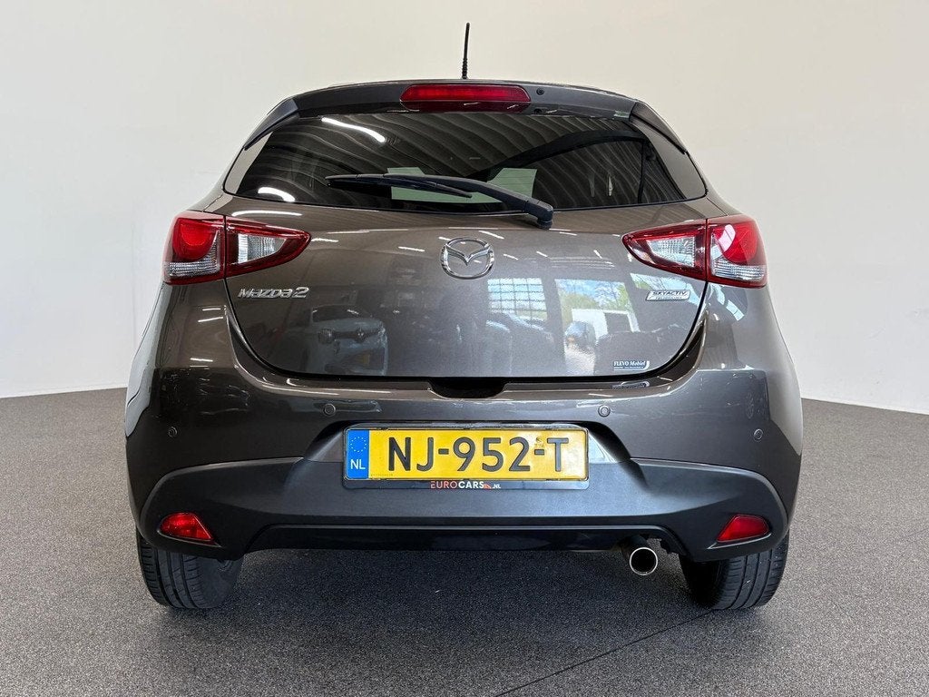 Mazda 2 1.5 Skyactiv-D Skylease+ Navigatie Parkeersensoren a, Auto's, Mazda, Voorwielaandrijving, Gebruikt, 4 cilinders, Bruin