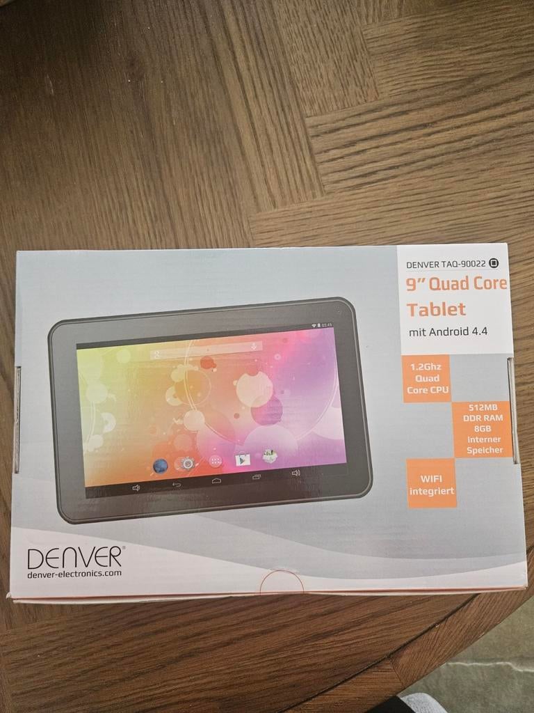 DENVER 9" Quad Core Tablet met Android 4.4 - Nieuw in doos, Computers en Software, Android Tablets, Nieuw, Wi-Fi, 9 inch, 16 GB