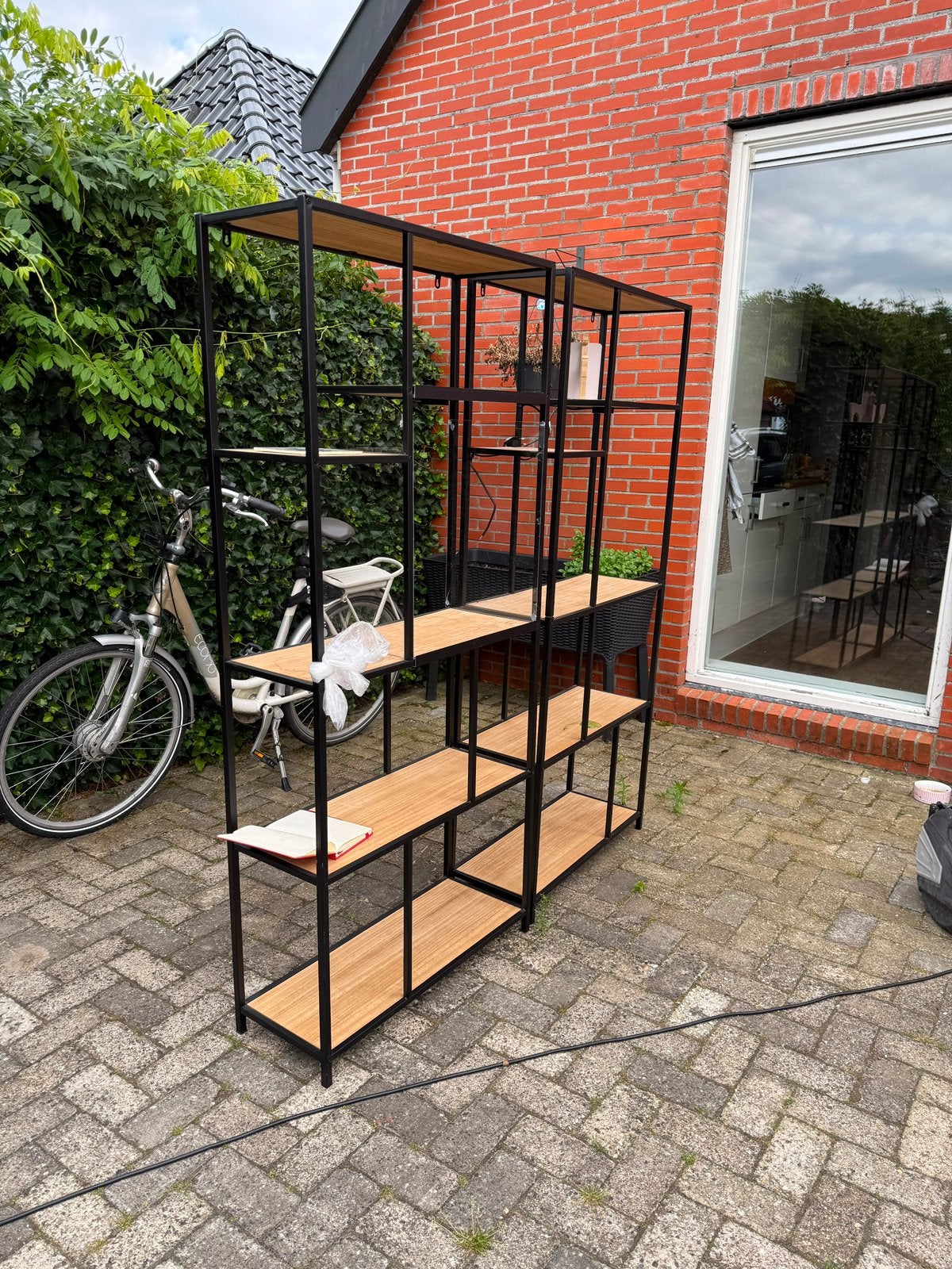 Twee mooie kasten / wandrek, Huis en Inrichting, Kasten | Wandmeubels, Ophalen, Zo goed als nieuw, Minder dan 150 cm, Minder dan 100 cm