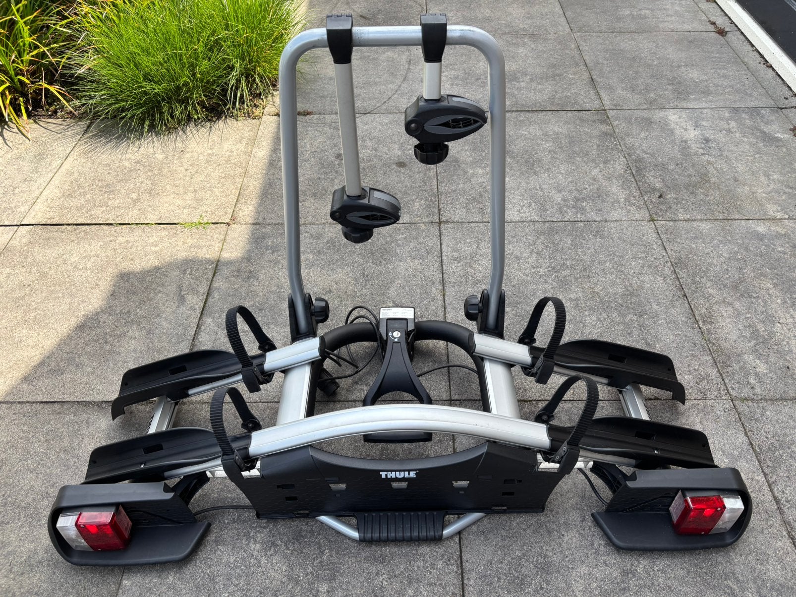 Fietsendrager Thule Euroway G2921 weinig gebruikt, Auto diversen, Ophalen, 2 fietsen, Gebruikt, Trekhaakdrager