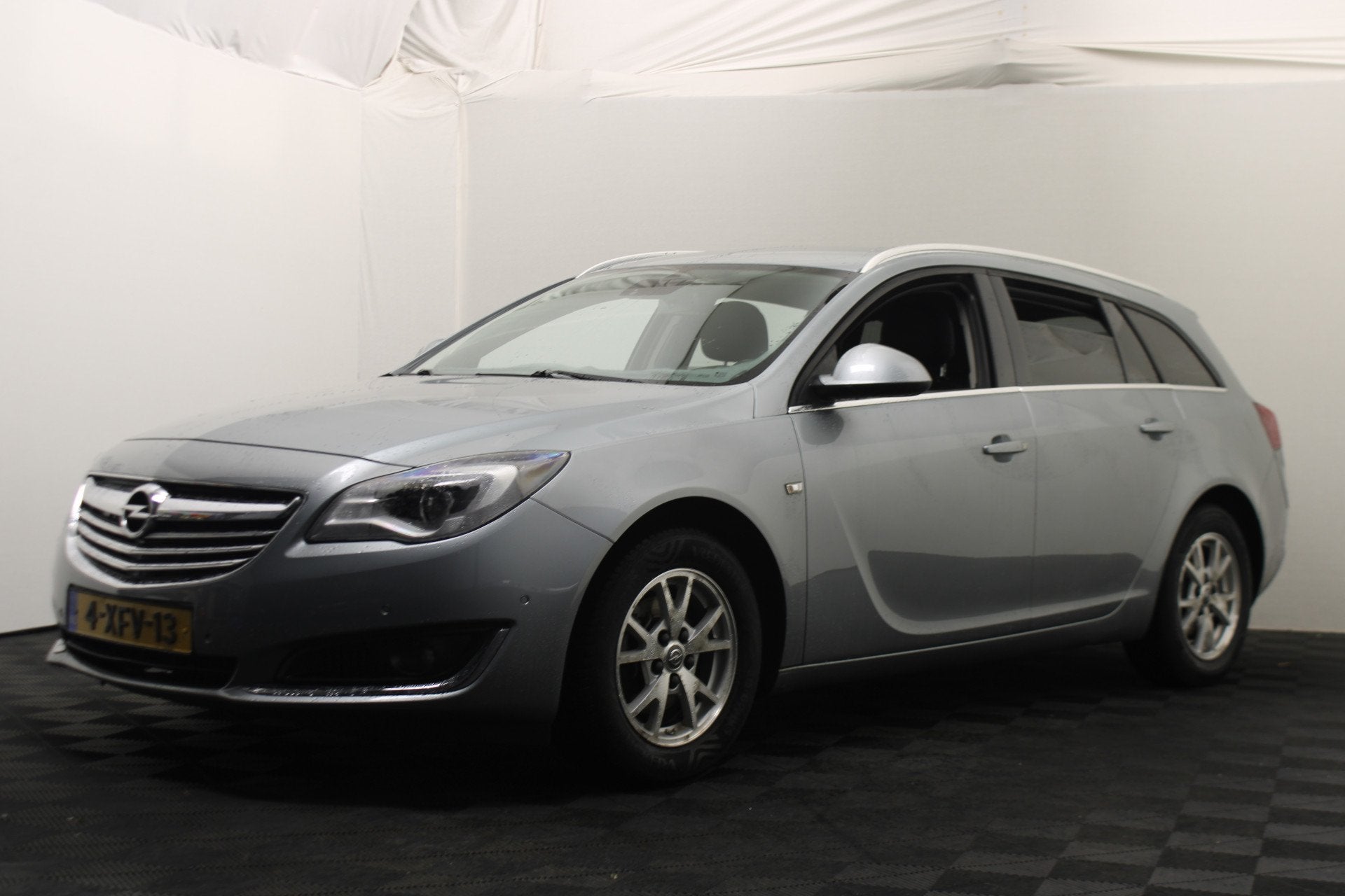 Opel Insignia Sports Tourer 1.4 T EcoFLEX Edition (bj 2014), Auto's, Stof, Gebruikt, 4 cilinders, Origineel Nederlands
