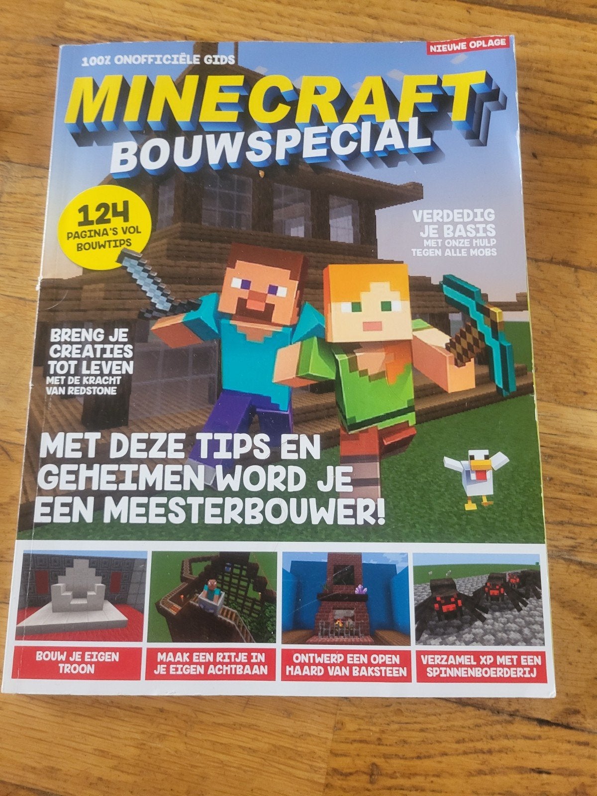Minecraft Bouwspecial - Word een Meesterbouwer!, Ophalen of Verzenden, Zo goed als nieuw, Overige typen