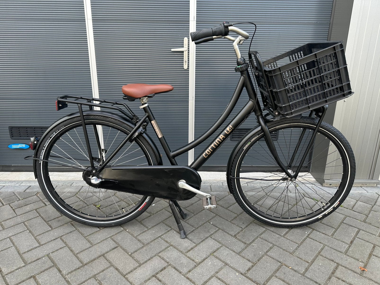 Mooie Cortina U4 50 cm frame 28 inch matzwart, Fietsen en Brommers, Ophalen, Terugtraprem, Versnellingen, Zo goed als nieuw