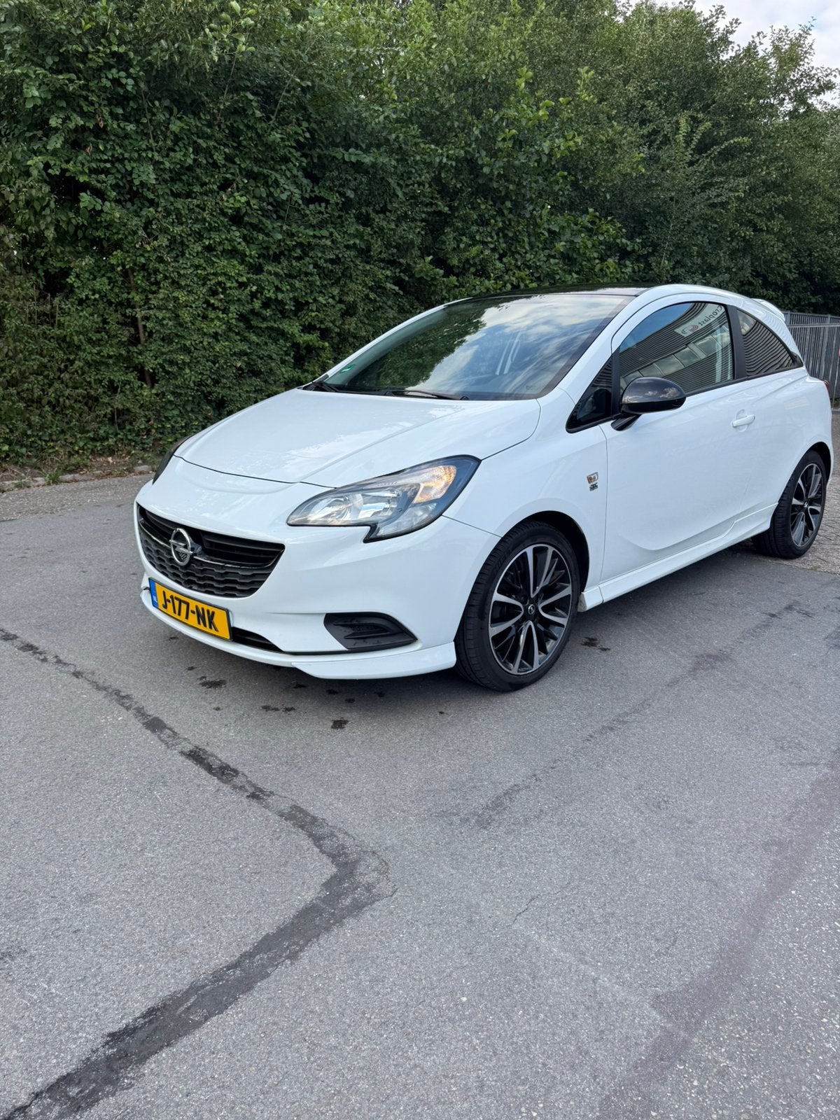 Foto 2 van Opel Corsa 1.2 3D 2018 CarPlay | Cruise Control | Airco