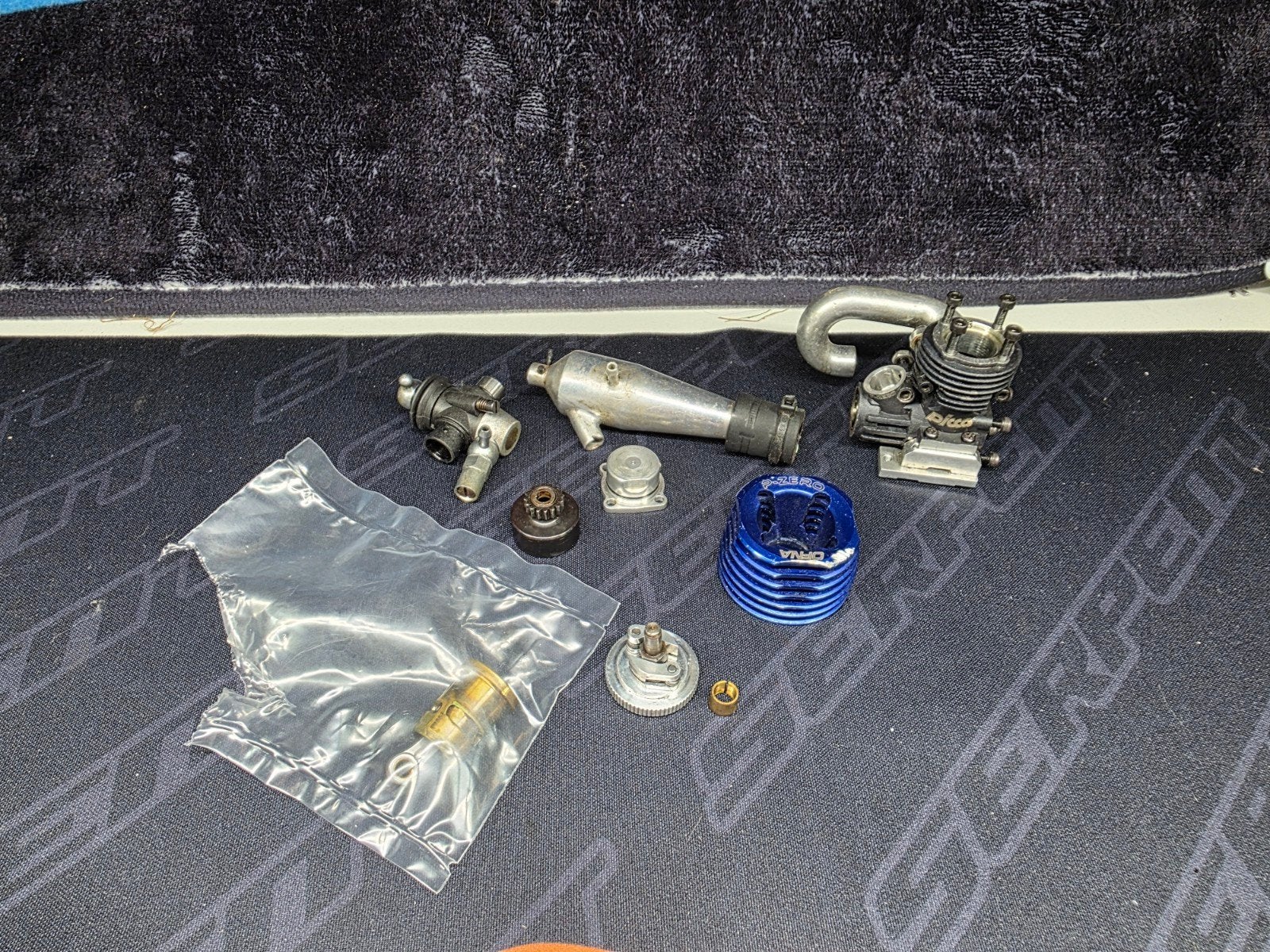 Picco P-Zero 0.8 nitro motor in onderdelen, Ophalen of Verzenden, Zo goed als nieuw, Schaal 1:16, Onderdeel