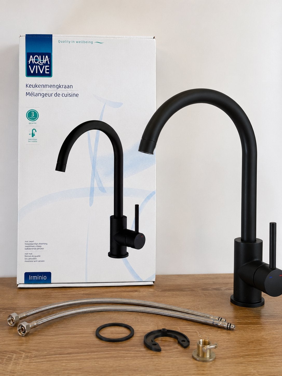 Nieuwe keukenmengkraan zwart mat (AquaVive Irminio), Ophalen, Nieuw