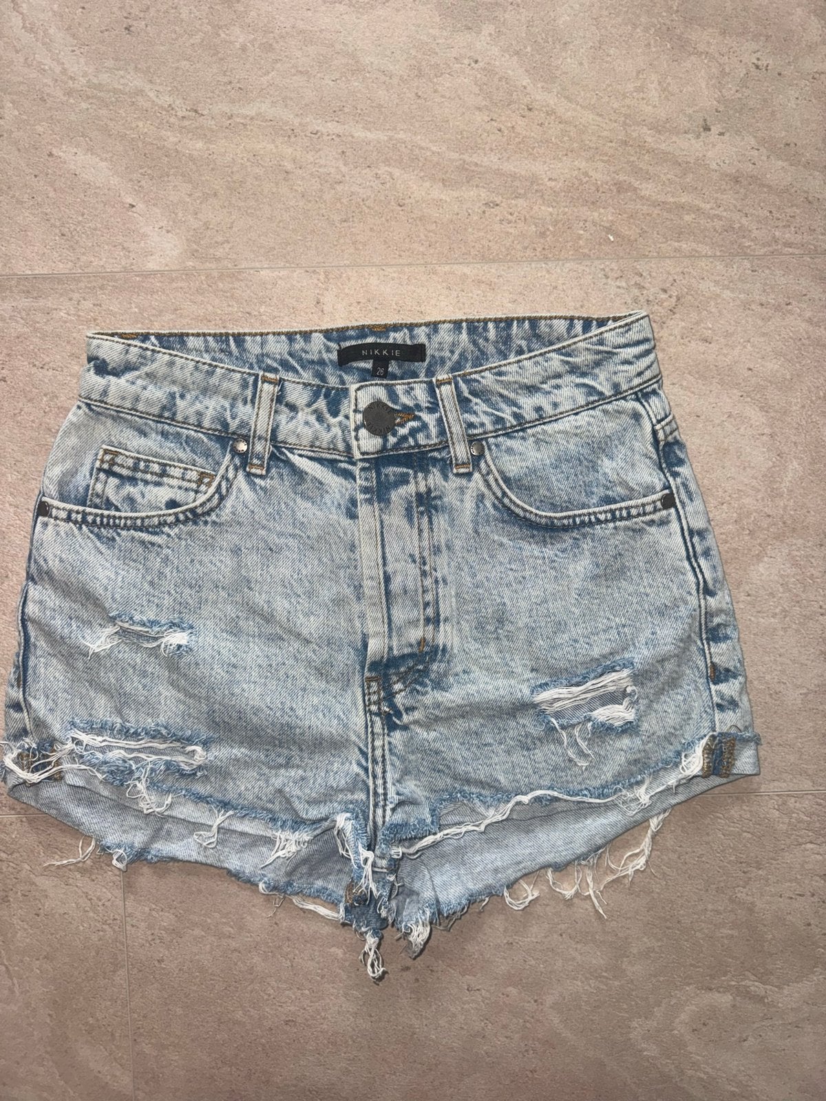 Nikkie spijkerbroekje / denim short, Kort, Blauw, Ophalen of Verzenden, Maat 34 (XS) of kleiner