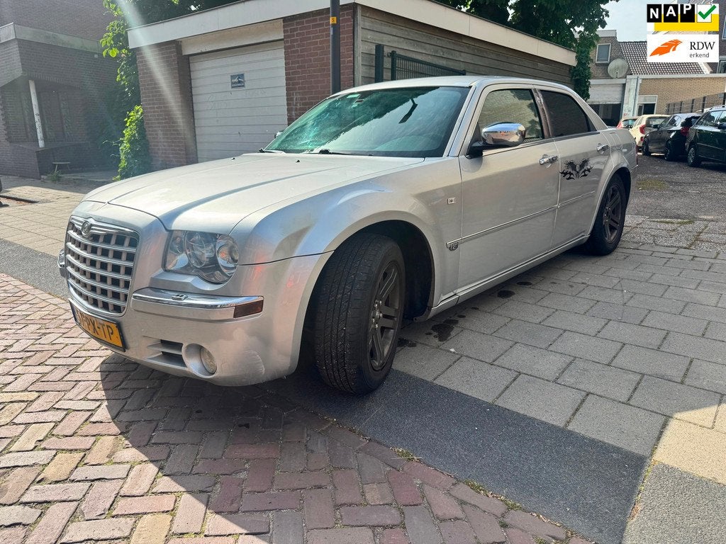 Chrysler 300C 2.7 V6, Auto's, Chrysler, Automaat, Gebruikt, Zwart, Bedrijf