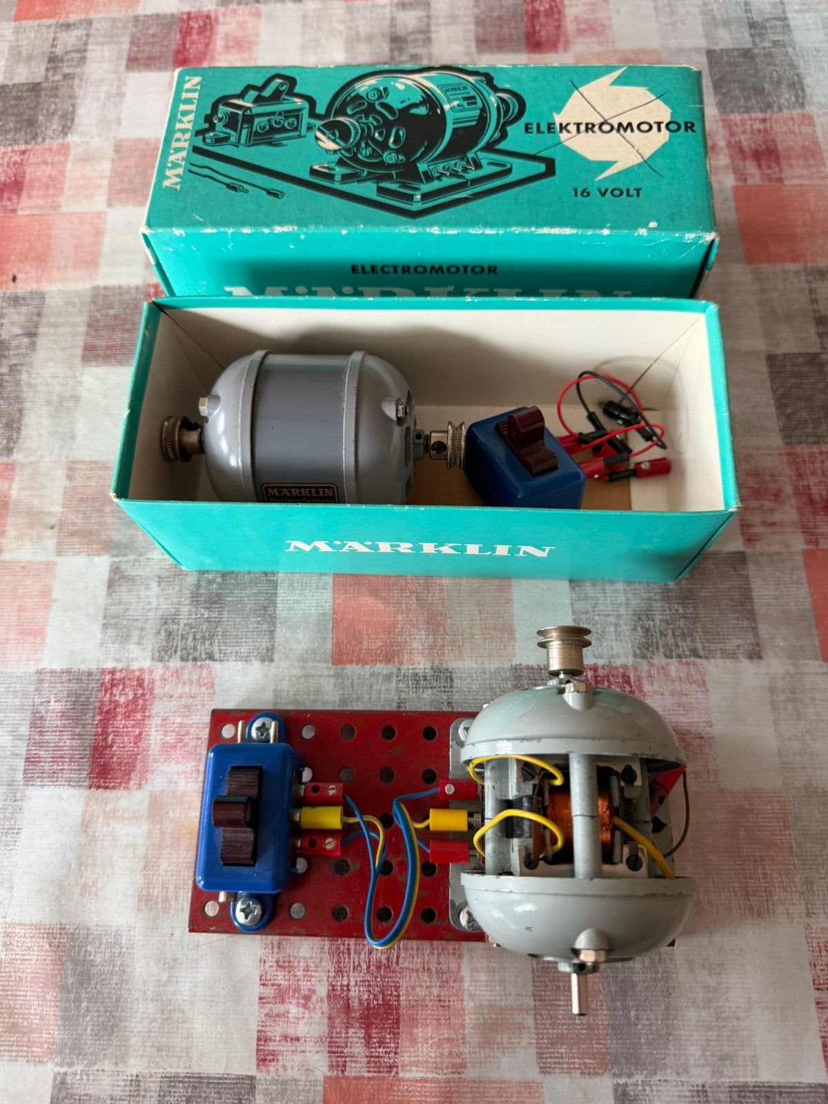 Marklin motor 1072  meccano passend 1 motor als nieuw, Ophalen of Verzenden, Zo goed als nieuw, 1:32 tot 1:50