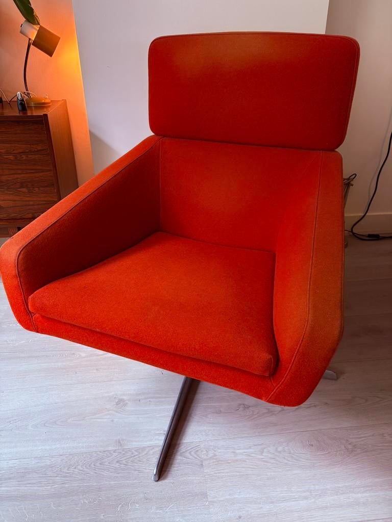 Design Fauteuil ‘Verzelloni Sillon’ met Draaivoet, Huis en Inrichting, Ophalen, Gebruikt, Stof, 75 tot 100 cm