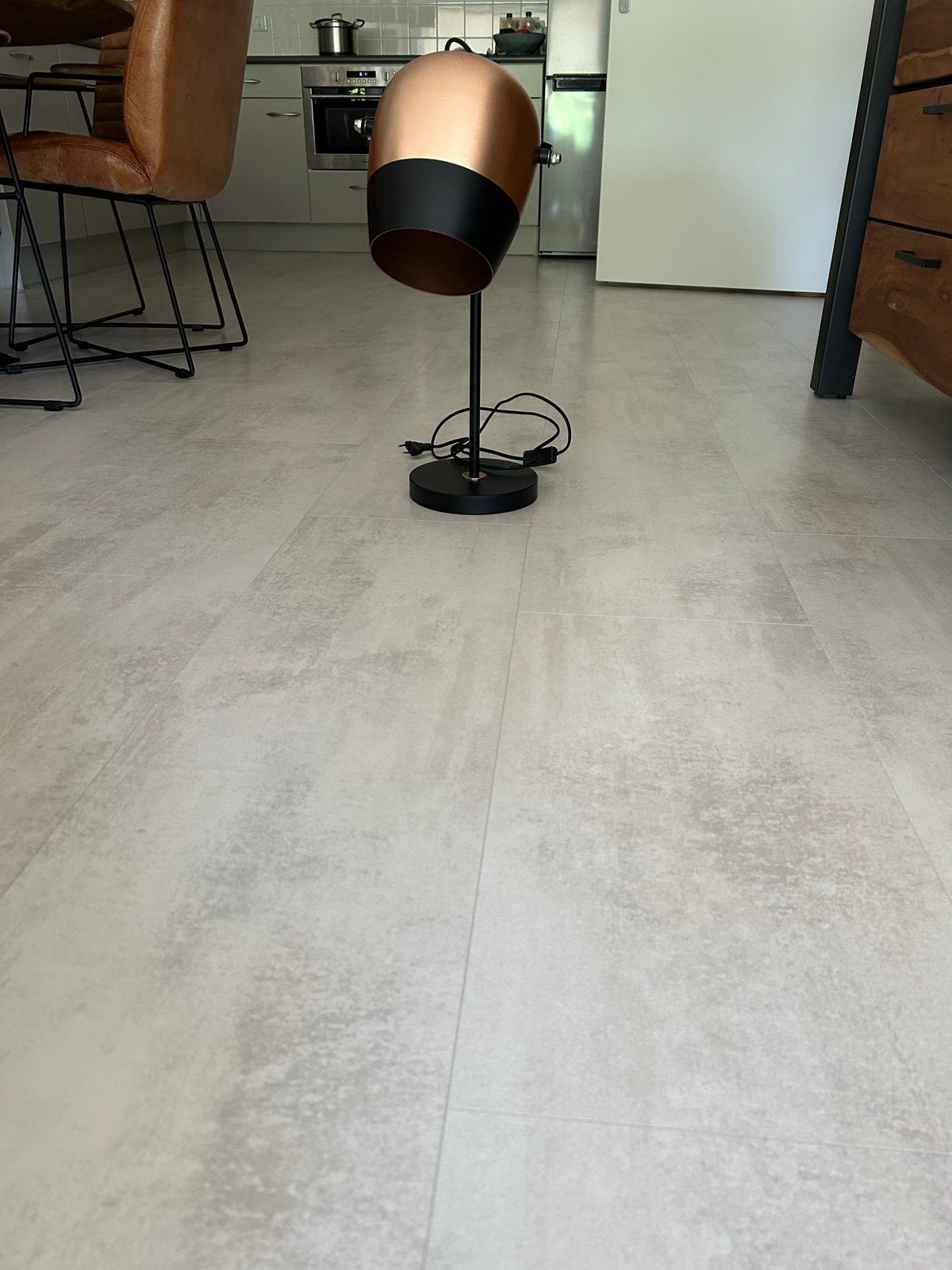 Moderne koperkleurige tafellamp, Ophalen, Meerkleurig, E27 (groot), Metaal