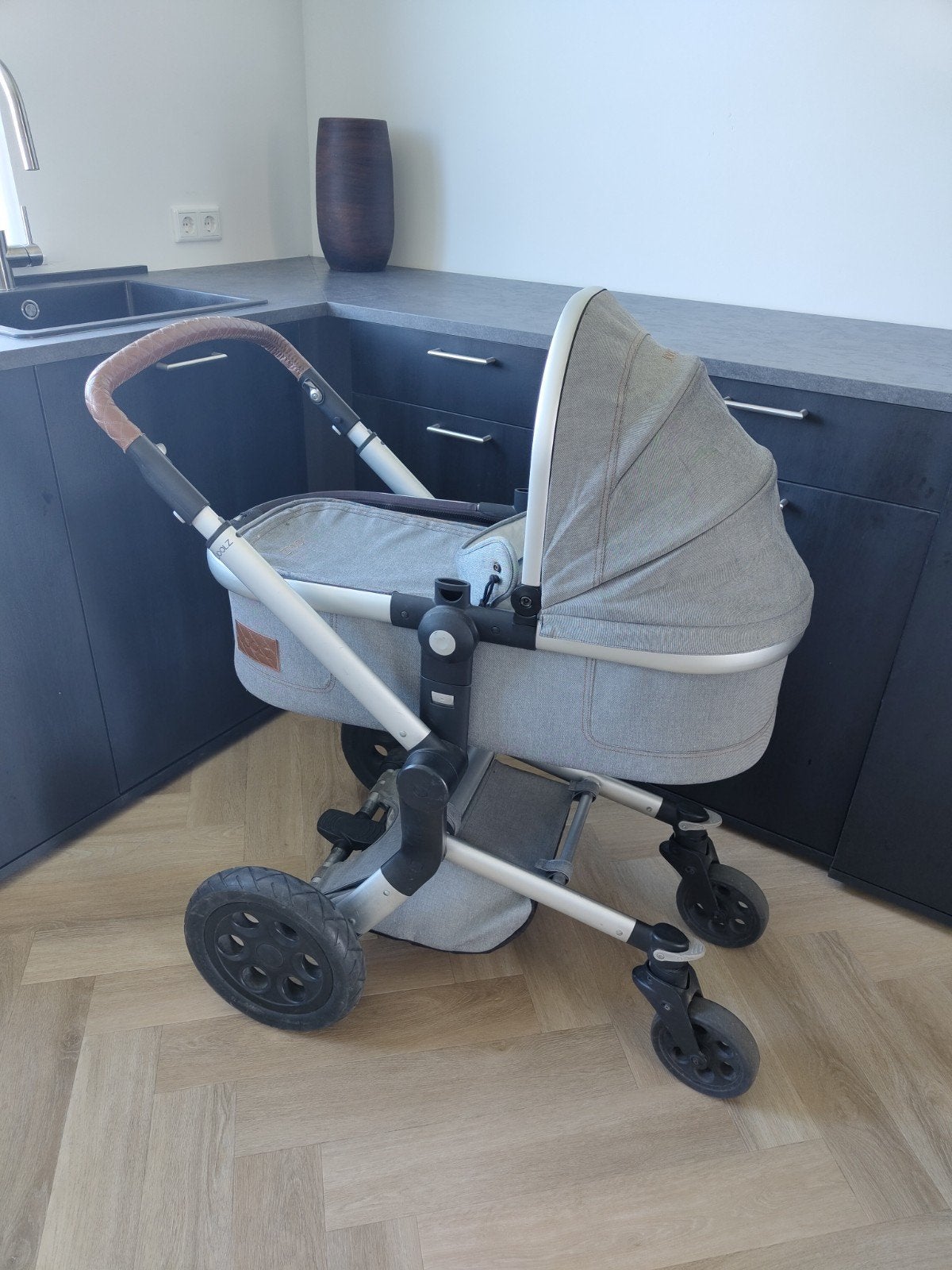 Joolz Day kinderwagen met reiswieg en zitje, Gebruikt, Verstelbare duwstang, Combiwagen, Ophalen