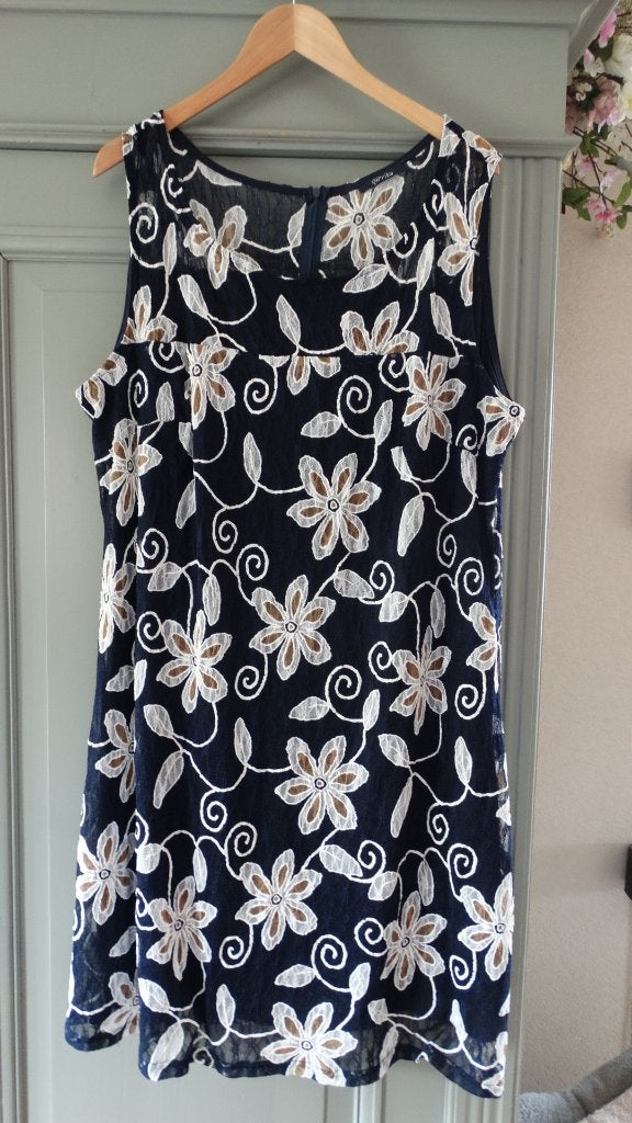 Paprika donkerblauw gevoerde kanten jurk, maat 48, Kleding | Dames, Jurken, Maat 46/48 (XL) of groter, Zo goed als nieuw, Knielengte