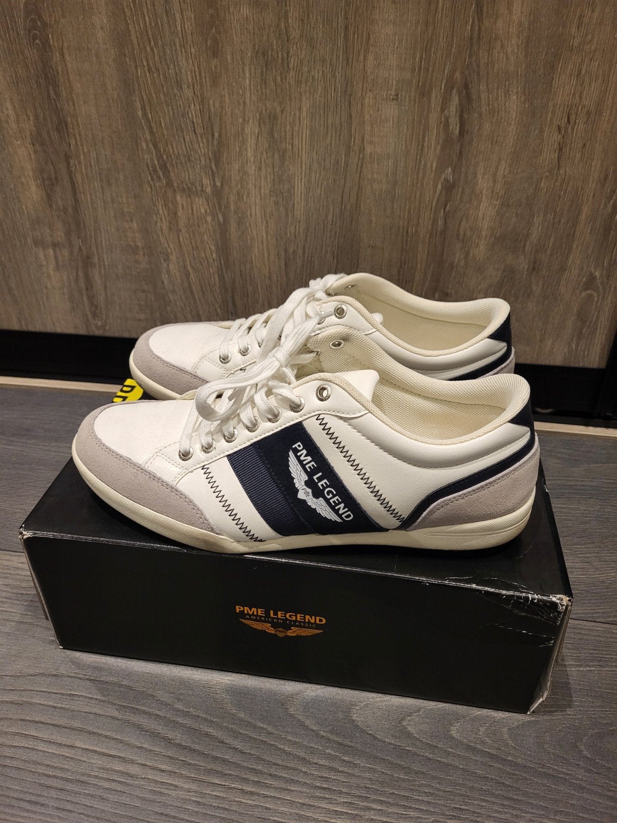PME Legend Sneakers 45 - Wit met blauwe streep, Wit, Ophalen of Verzenden, PME Legend, Sneakers of Gympen
