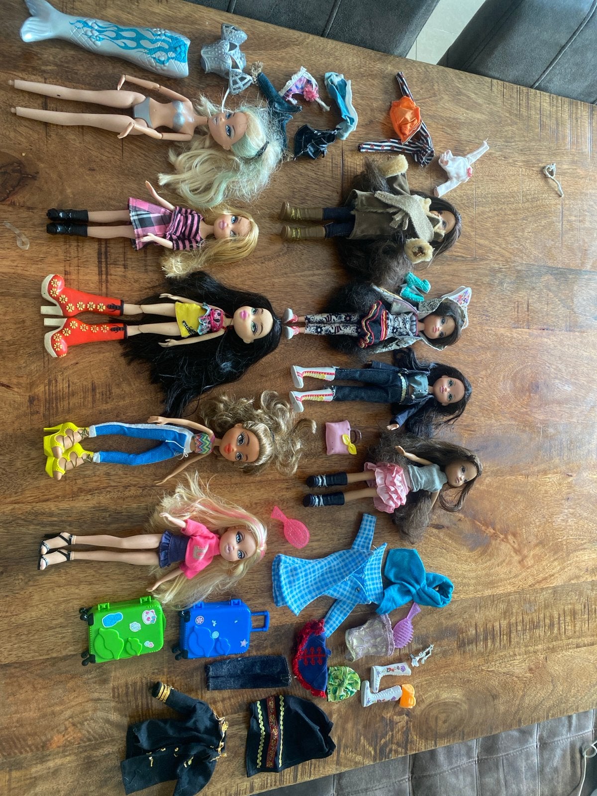 Grote collectie Bratz en MGA moxie  poppen met accessoires, Ophalen of Verzenden, Gebruikt, Barbie