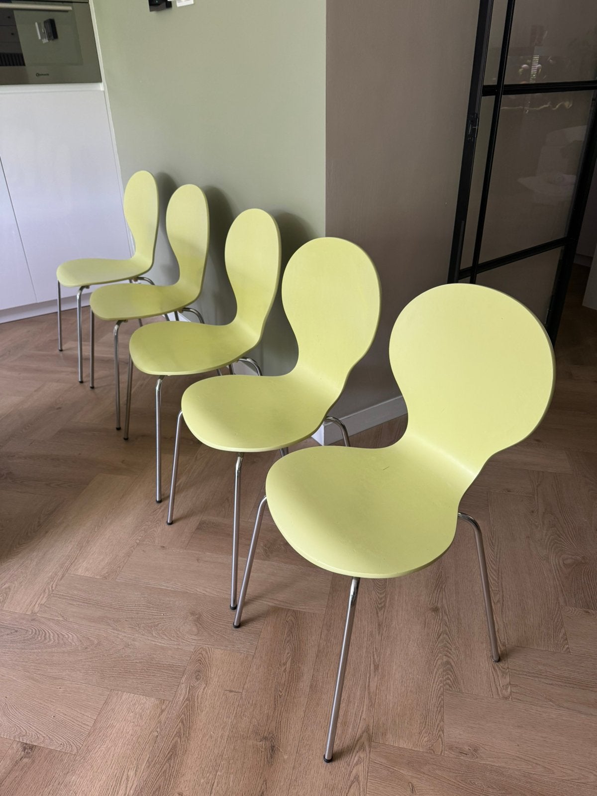 6x rondo/vlinder design eetkamerstoel/Lime groen, stapelbaar, Ophalen, Gebruikt, Overige kleuren, Vijf, Zes of meer stoelen