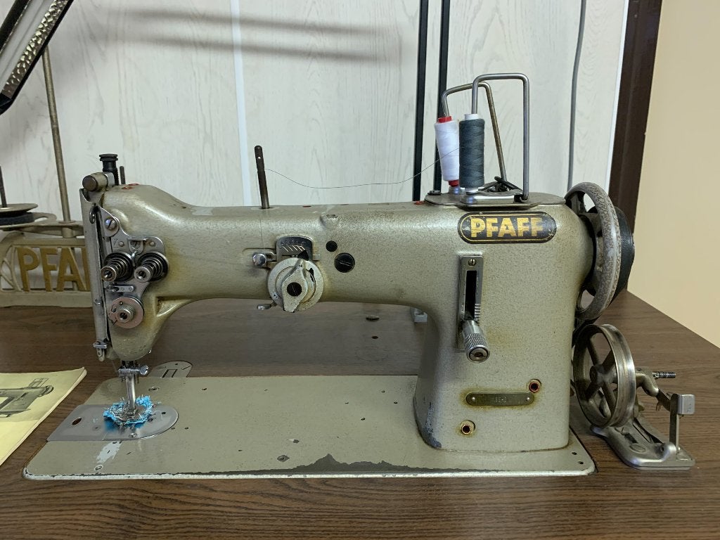 Pfaff 138-6 industrie naaimachine 1958, Ophalen, Naaimachine, Industrieel, Gebruikt