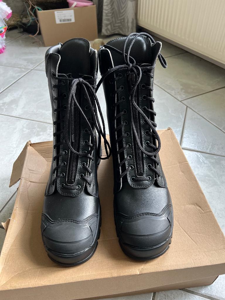 Nieuw paar Neskrid Combat Boots model 19 maat 46S, Verzenden, Nieuw, Schoenen