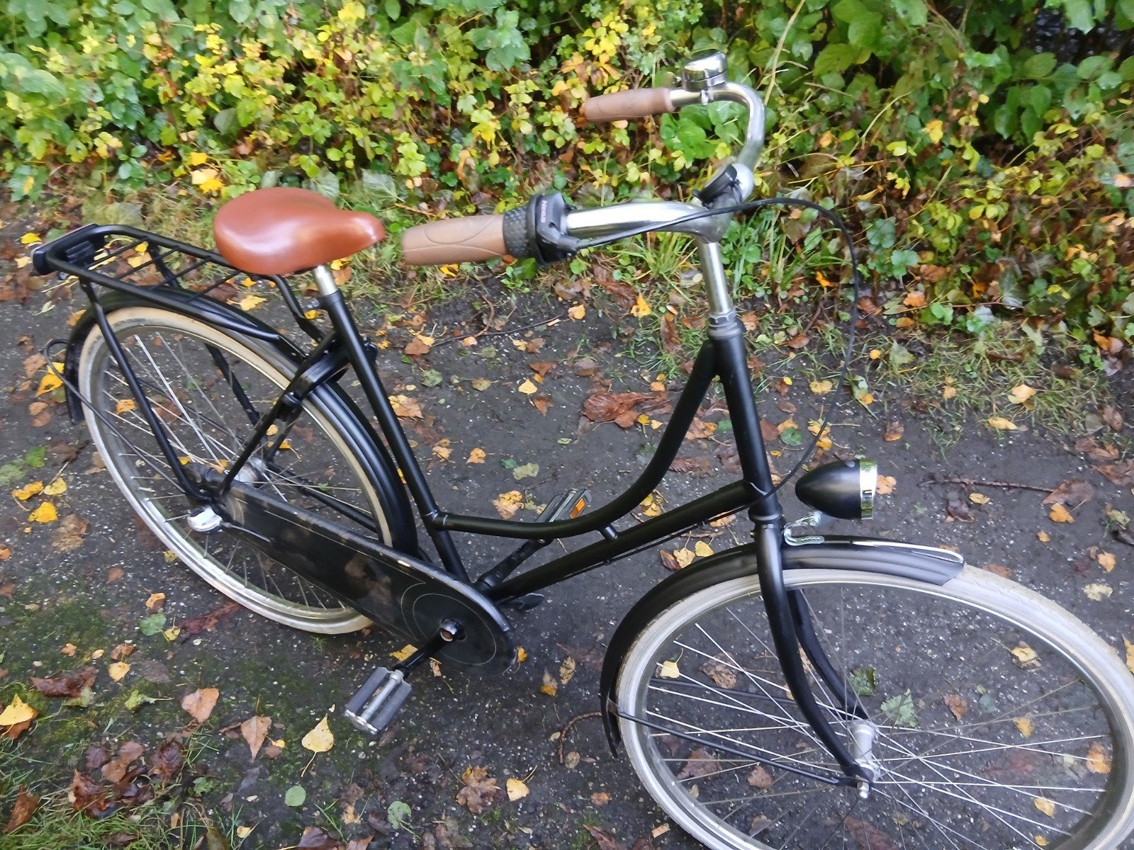 Mooie fiets met 3 versnellingen en LED verlichting, Fietsen en Brommers, Ophalen of Verzenden, Gebruikt, Versnellingen