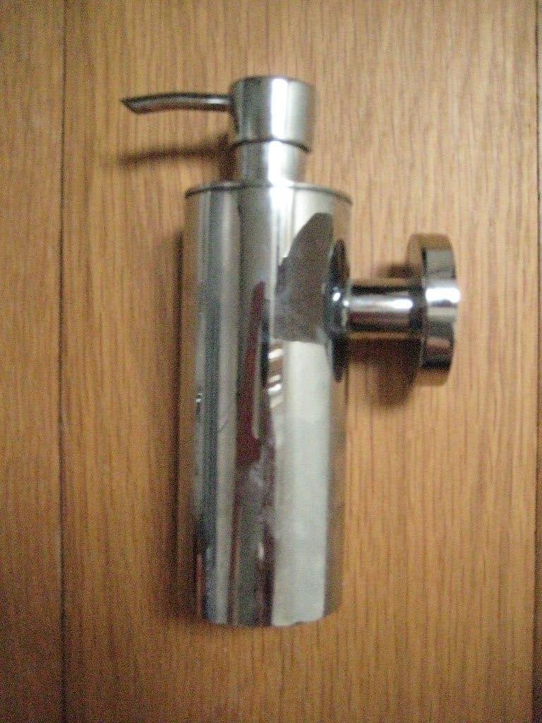 chroom zeeppompje, Ophalen of Verzenden, Gebruikt, Overige kleuren, Zeepdispenser/zeepbakje