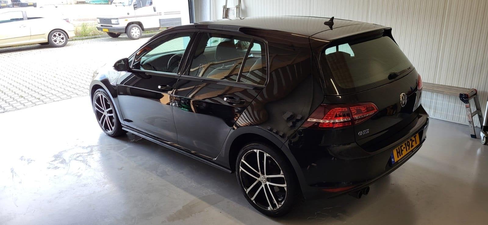 Volkswagen Golf 1.4 TSI Phev 204pk 5D DSG 2015 Zwart, Zwart, 1395 cc, 1499 kg, 149 pk
