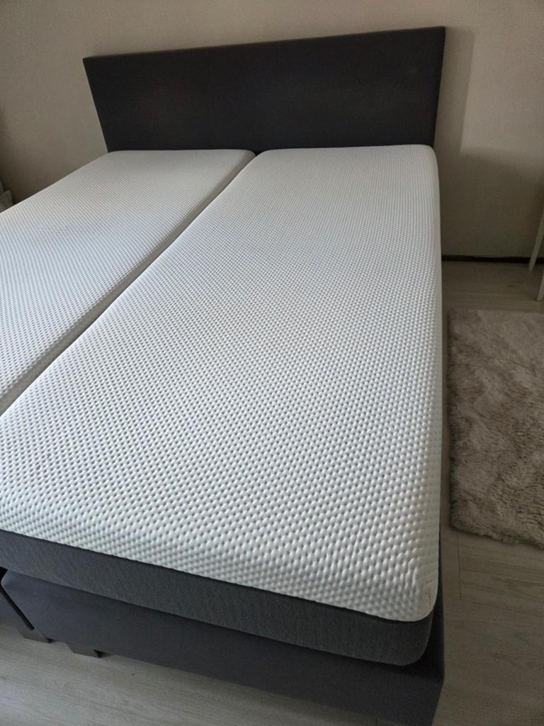 Grijze Wehkamp boxspring 160x200 met 2 Emma matrassen, Gebruikt, Tweepersoons, Ophalen of Verzenden, 200 cm
