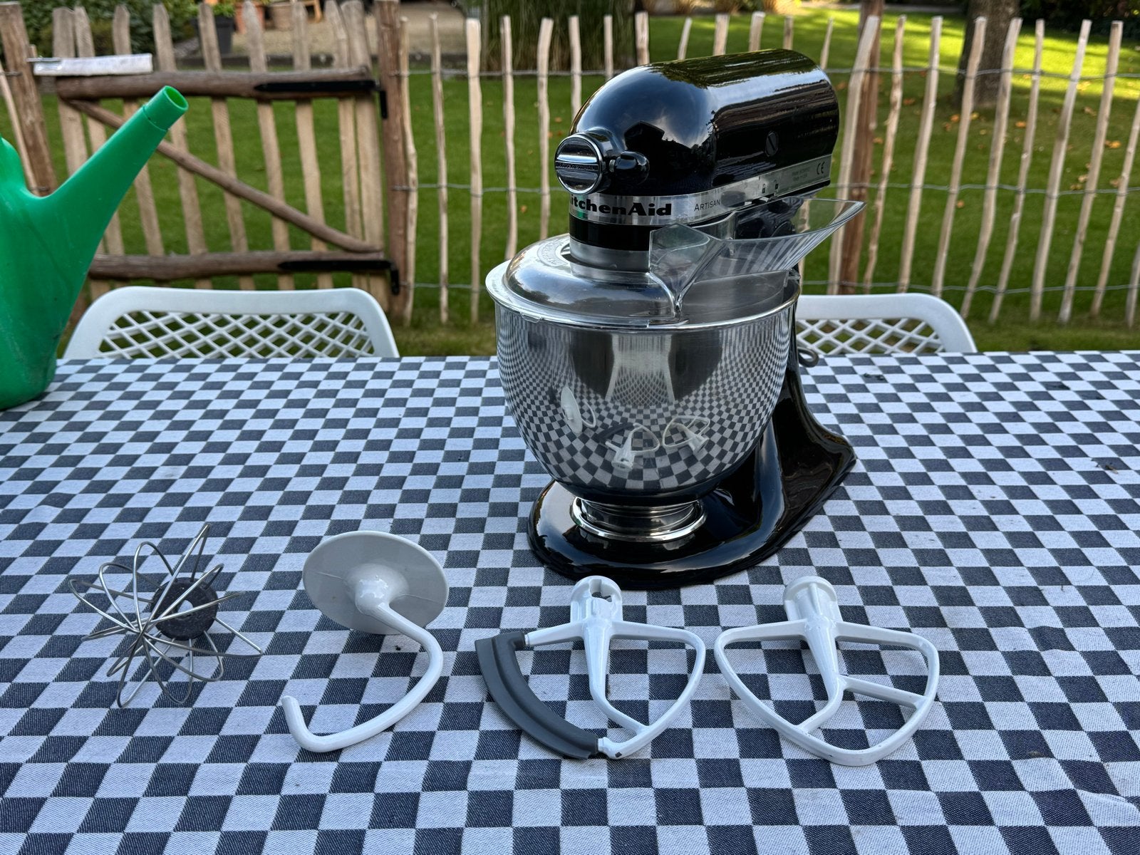 KitchenAid Artisan Keukenrobot Zwart - Zo goed als nieuw, 4 liter of meer, Ophalen, Zo goed als nieuw, 3 snelheden of meer