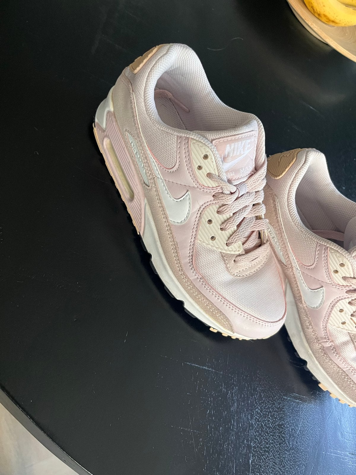 Nike Air Max sneakers - Roze - Maat 38, Kleding | Dames, Schoenen, Ophalen of Verzenden, Zo goed als nieuw, Roze, Sneakers of Gympen