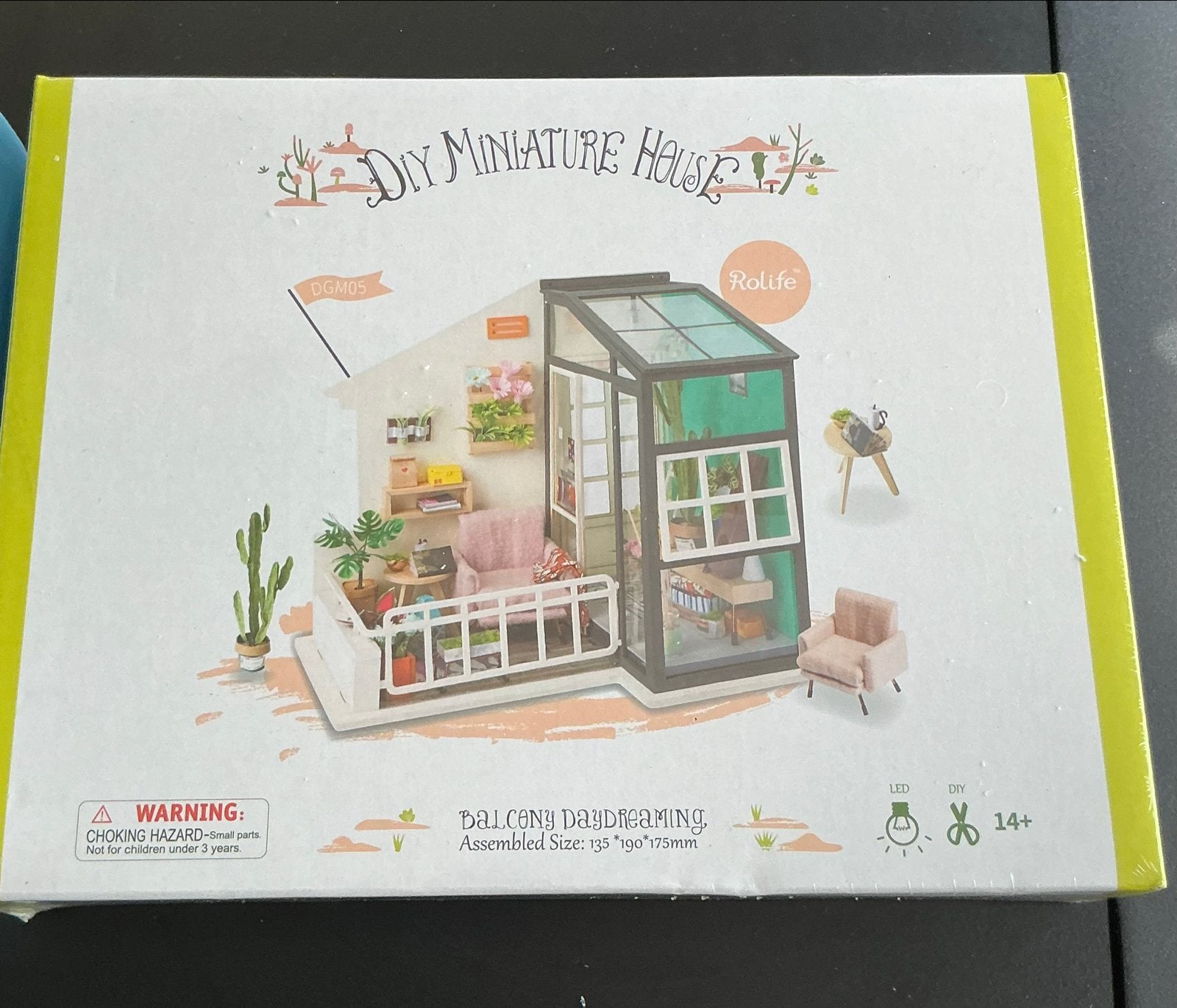 DIY Miniatuurhuis met Balkon - Balcony Daydreaming, Ophalen of Verzenden, Nieuw