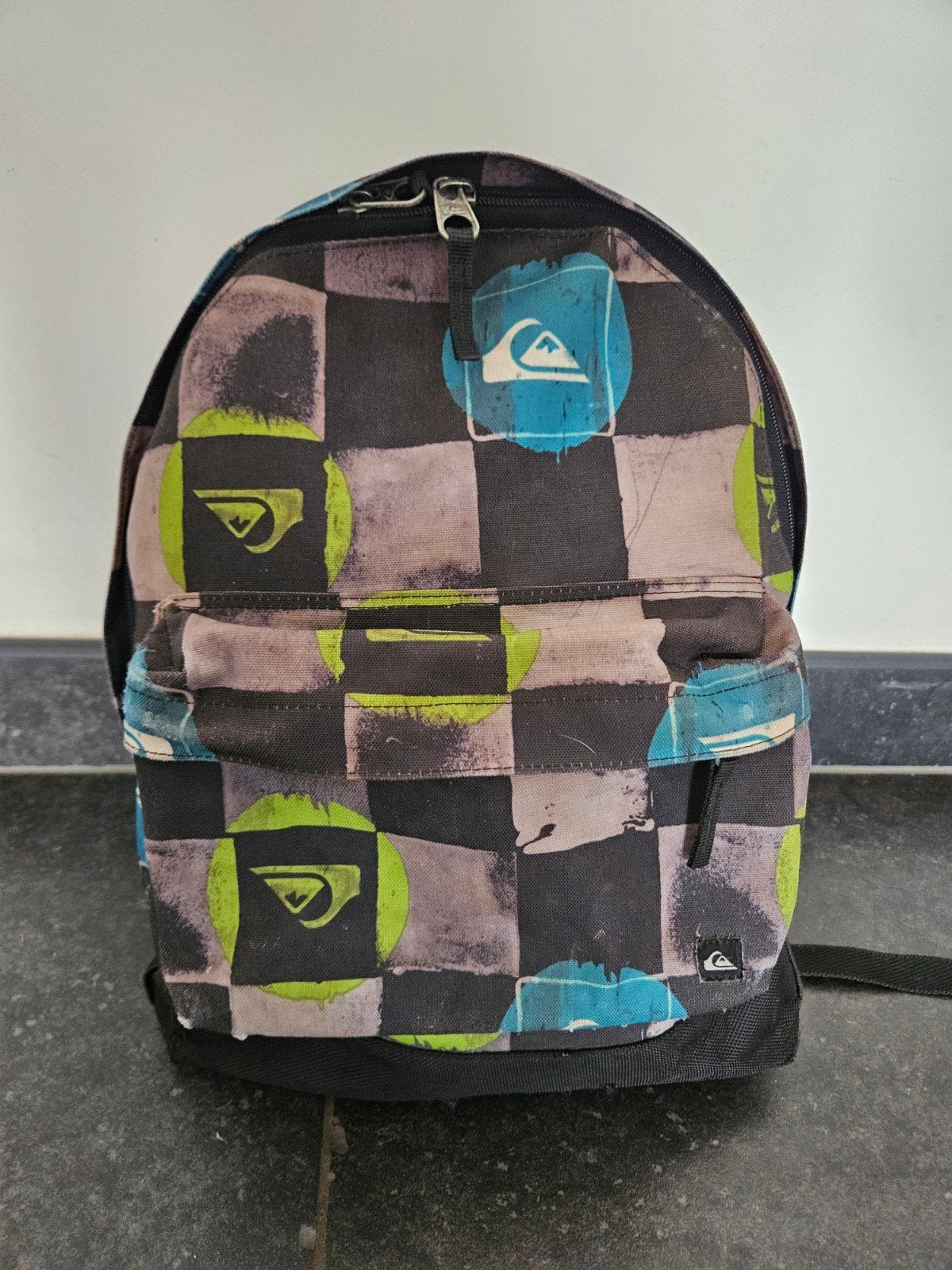 Quiksilver rugzak met uniek geblokt patroon, Gebruikt, 25 tot 40 cm, Ophalen of Verzenden, Overige merken