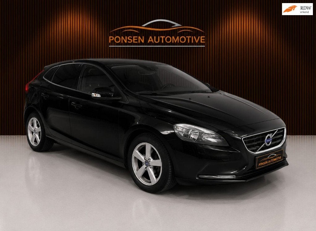 Volvo V40 2.0 D2 Nordic+, Auto's, Voorwielaandrijving, Gebruikt, Euro 6, 4 cilinders