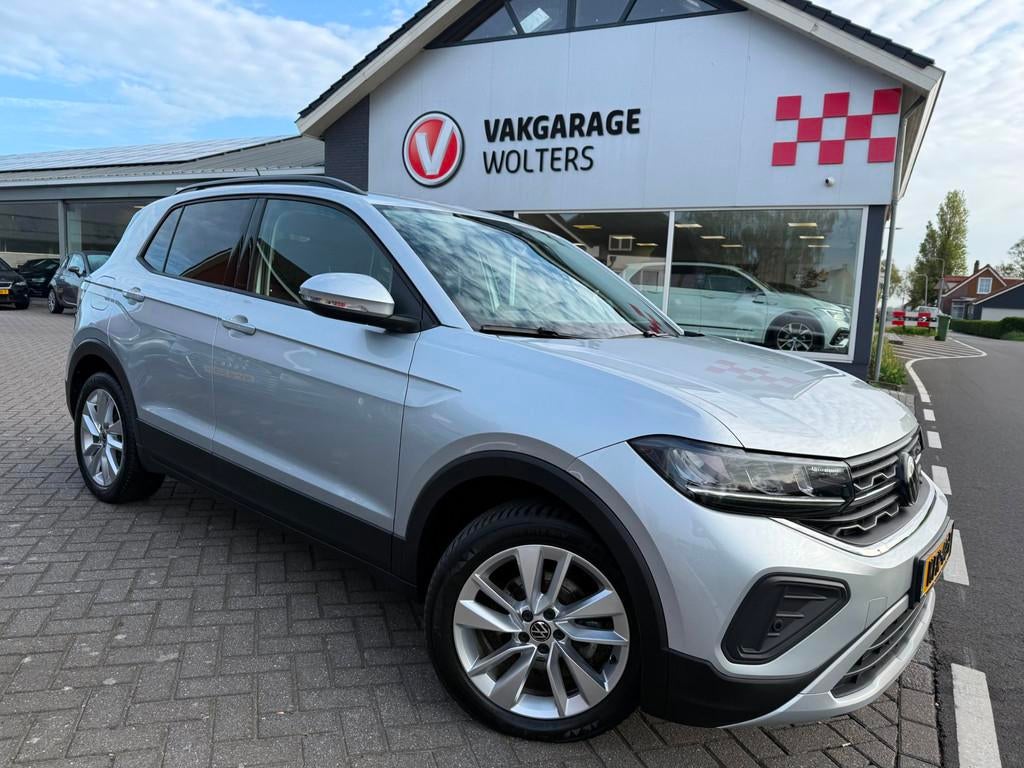 Volkswagen T-CROSS 1.0 TSI Style RIJKLAARPRIJS, 12 maanden, Gebruikt, Bedrijf, 1196 kg