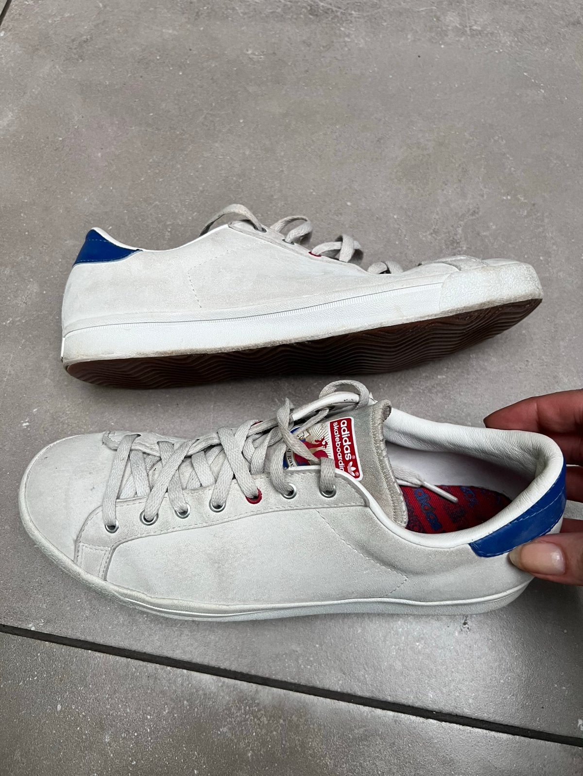 VINTAGE ADIDAS SKATEBOARD WITTE SUEDE SNEAKERS SCHOENEN 40,5, Kleding | Dames, Schoenen, Wit, Ophalen of Verzenden, Sneakers of Gympen