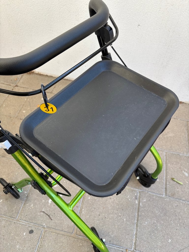 Nr 31... Groene binnen rollator plaza indoor, Ophalen, ., Plaza indoor, Zo goed als nieuw