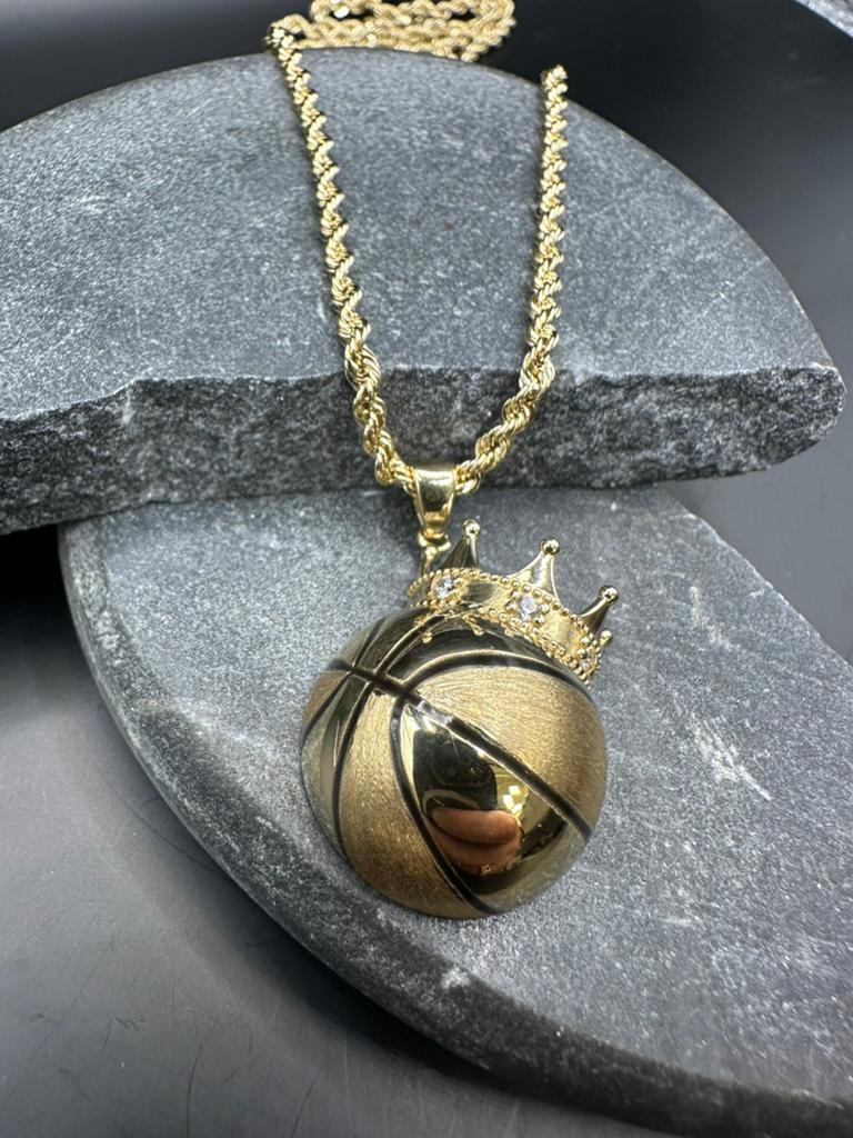 14k Gouden Rope Ketting met Basketbal Hanger & Kroon, Overige voorstellingen, Nieuw, Ophalen of Verzenden, Goud