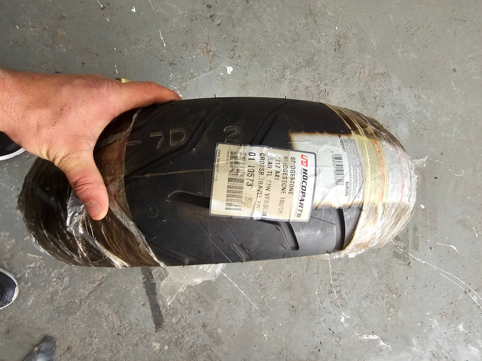 Nieuwe Bridgestone Battlax A41 motorband 180/55ZR17, Motoren, Onderdelen | Merk-onafhankelijk, Ophalen of Verzenden