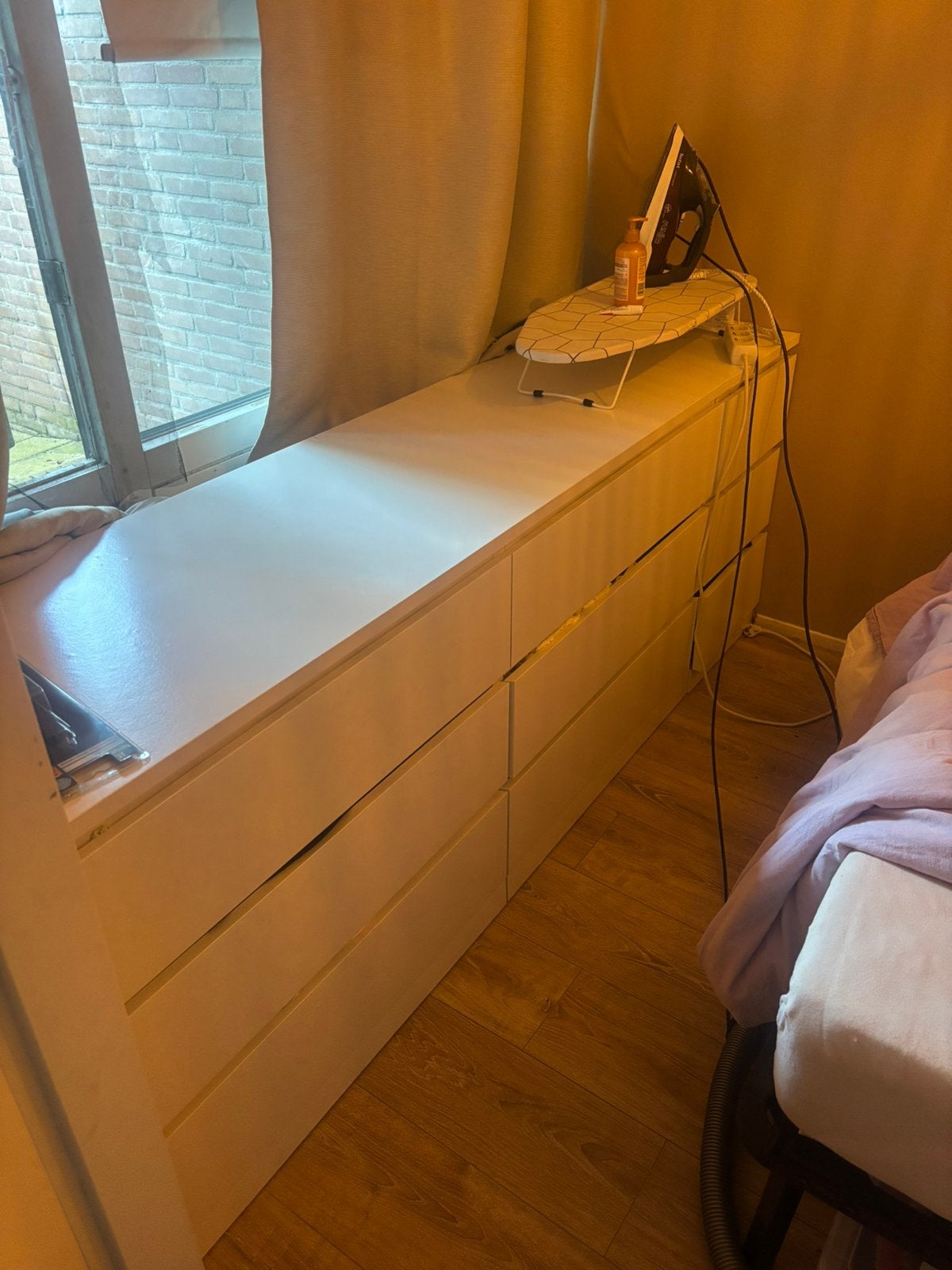 MALM kast wit, Ophalen, Gebruikt