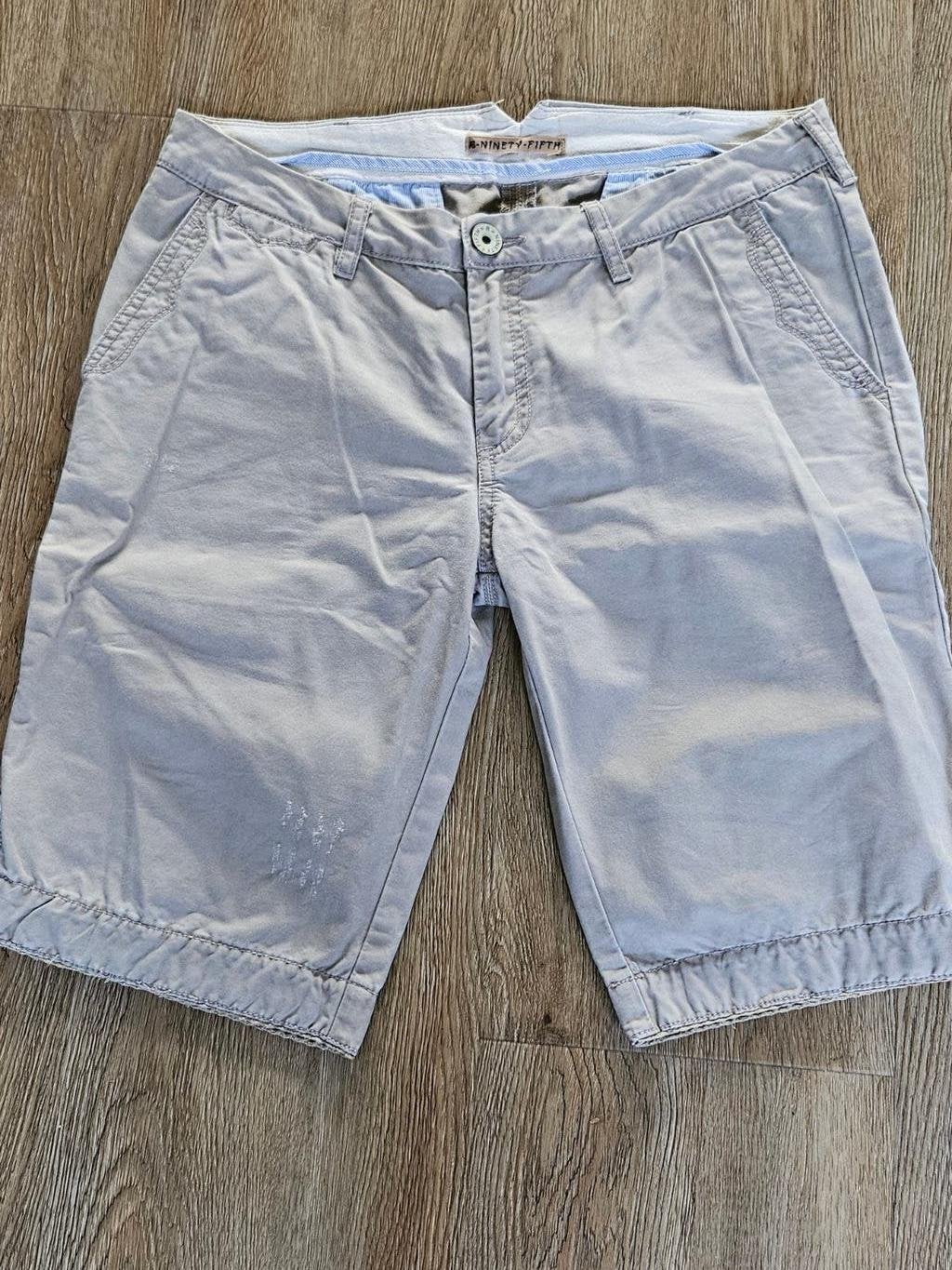 R-NINETY-FIFTH KORTE BROEK, Maat 38/40 (M), Kort, Ophalen of Verzenden, Zo goed als nieuw