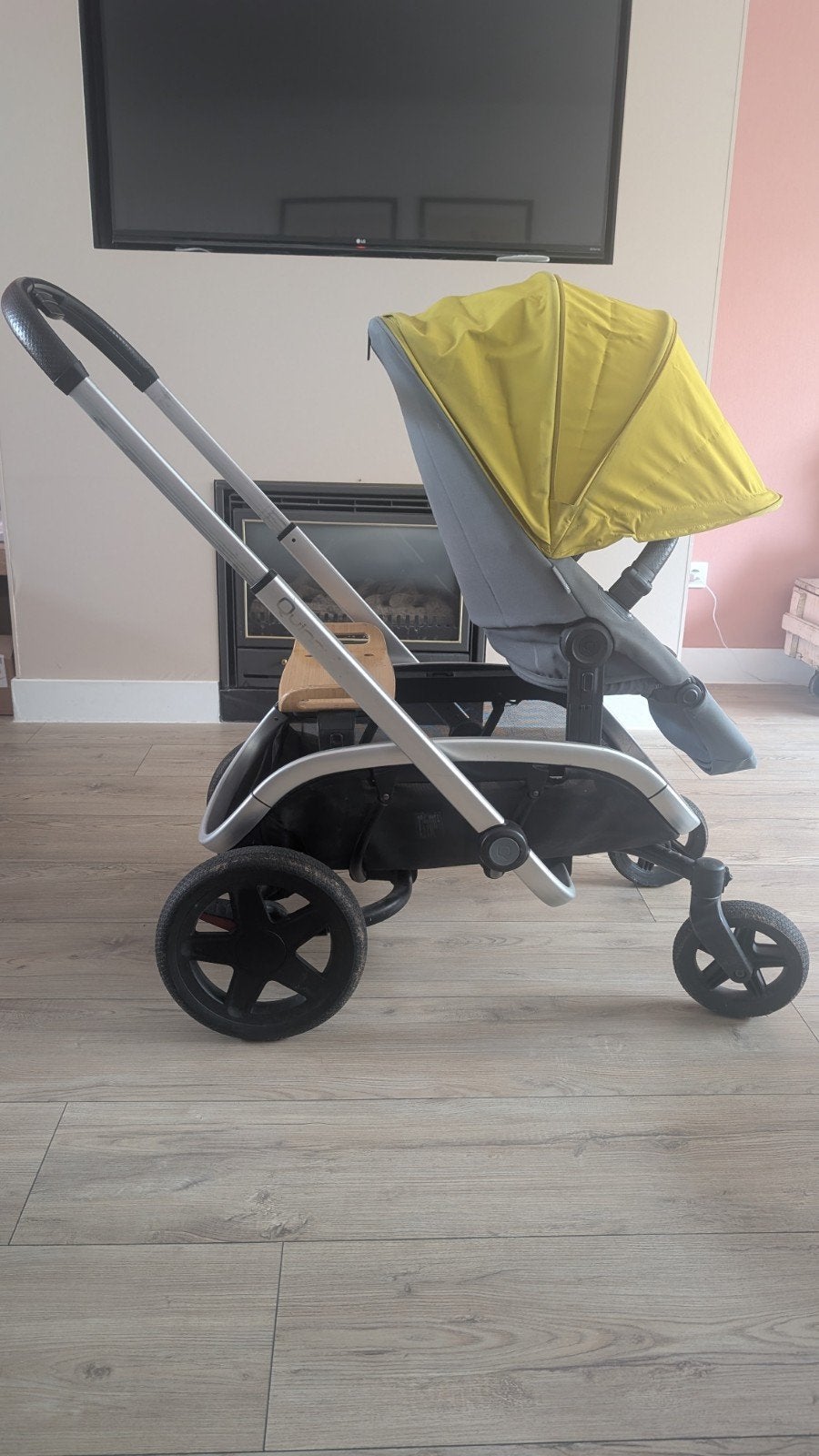 Quinny hubb duo - Geel/Grijs met meerijplankje, Kinderen en Baby's, Kinderwagens en Combinaties, Ophalen, Gebruikt, Kinderwagen