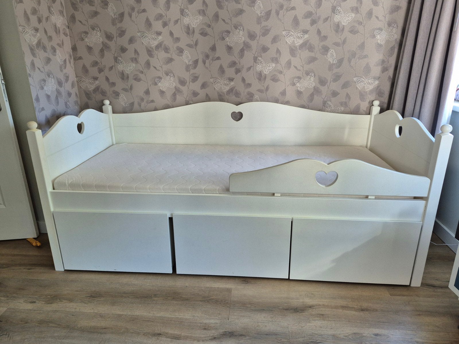 Prachtig bed incl. 3 uitschuiflades, matras,lattenbodem 90x2, 85 tot 100 cm, Zo goed als nieuw, 180 cm of meer, Ophalen