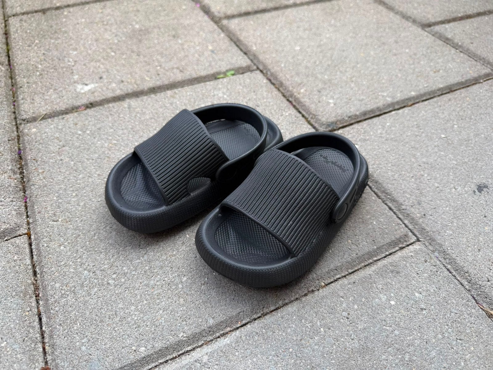 Happy Flops slippers maat 24-25, Jongetje of Meisje, Overige typen, Ophalen of Verzenden, Zo goed als nieuw