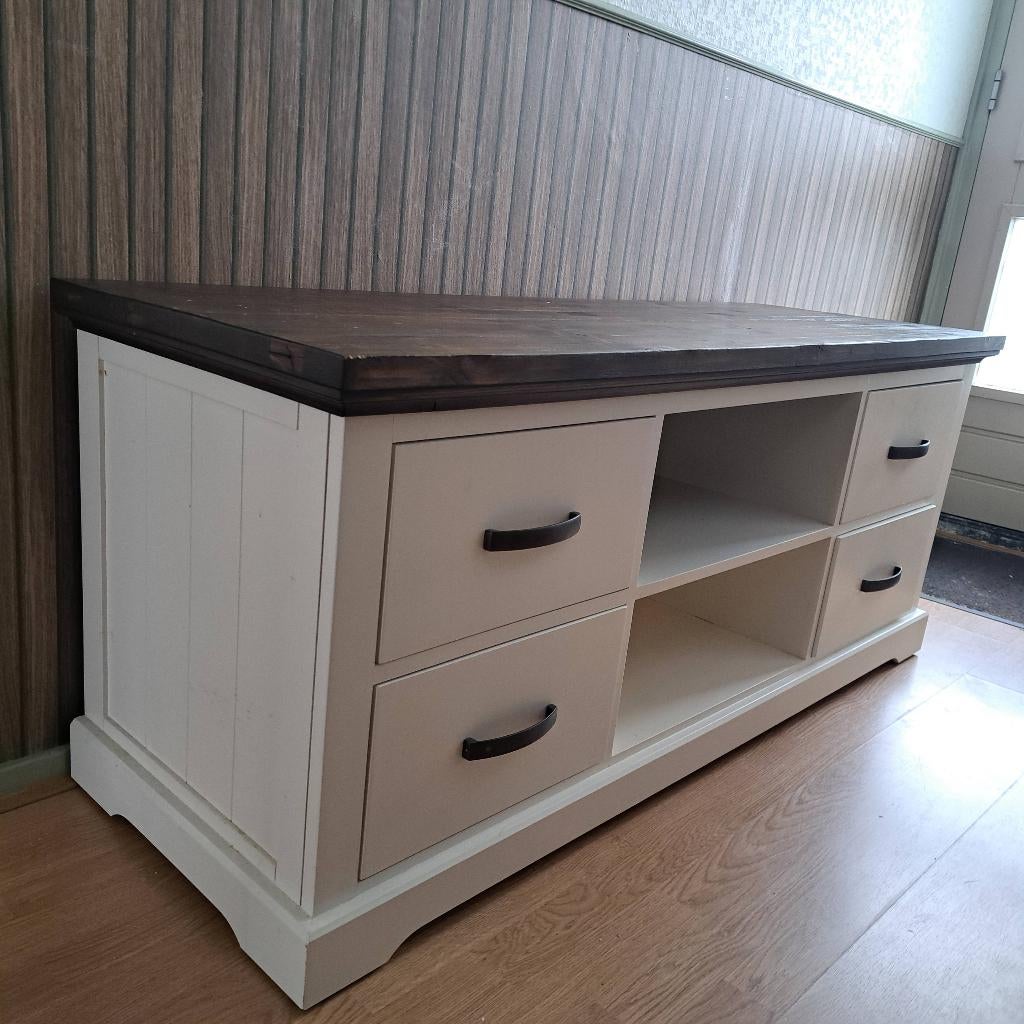 Goed en stevig tv meubel gratis, Huis en Inrichting, Ophalen, Gebruikt, 100 tot 150 cm, Minder dan 100 cm